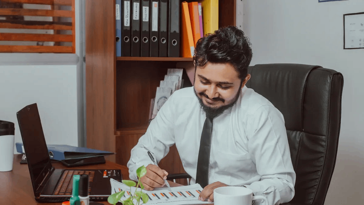 data analyst jobs in Dubai
