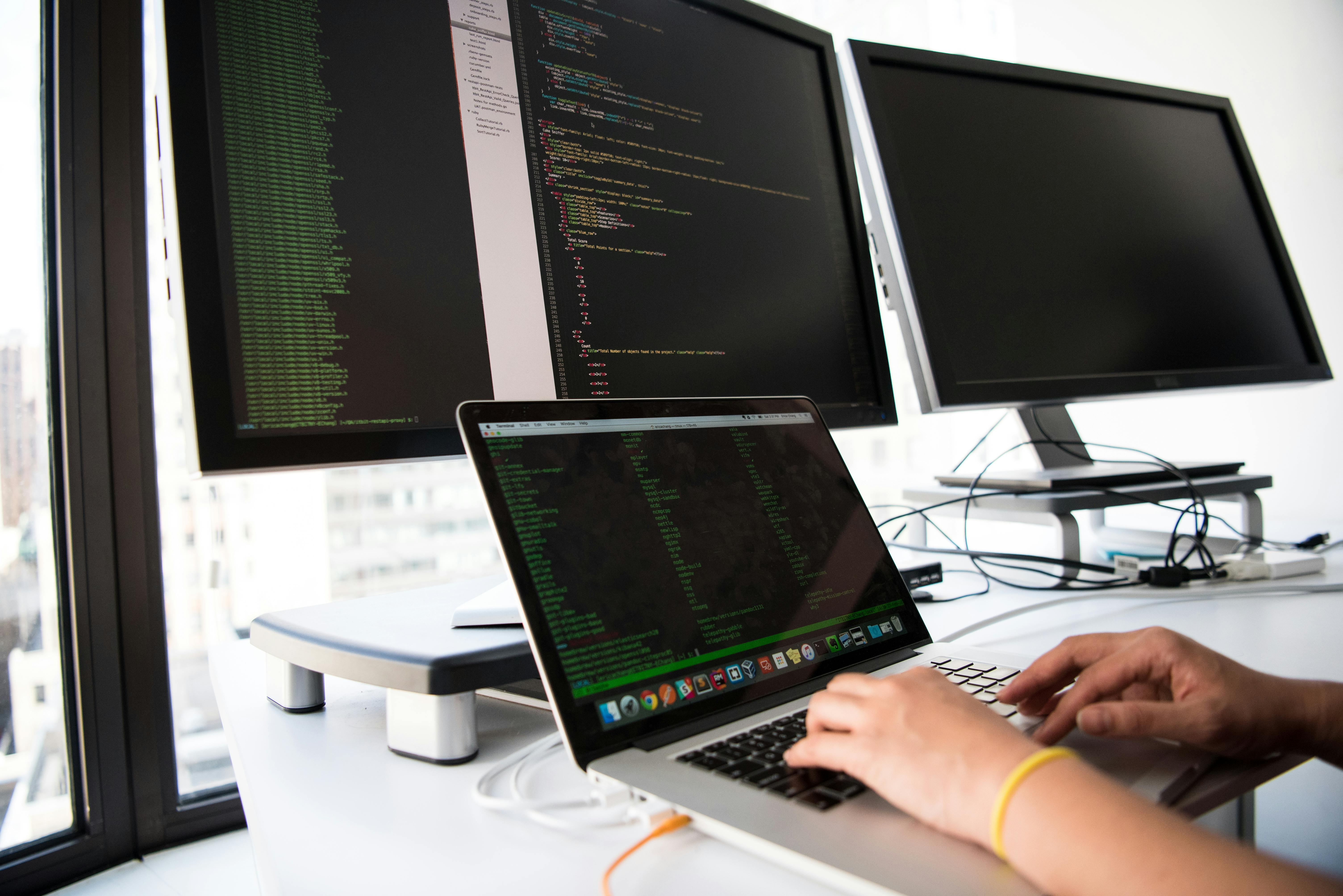 sql di sektor keuangan