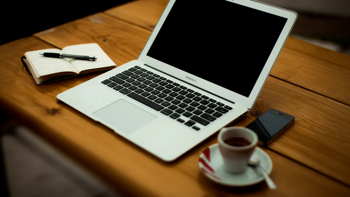 Hadoop : Pengertian dan Komponen Utamanya