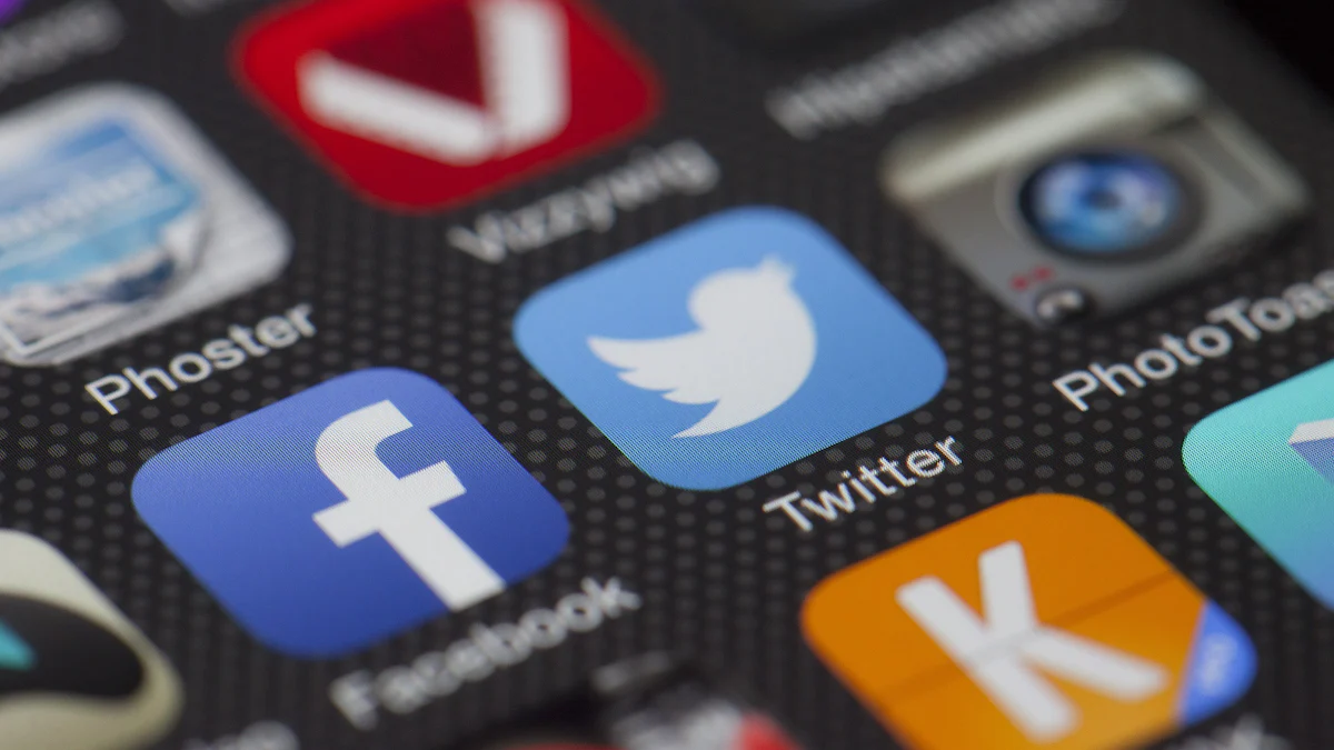 Apa Itu Social Listening dan Cara Kerjanya?